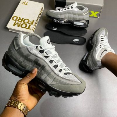 Premium Nike Air Max Plus Premium Nike Air Max Plus
